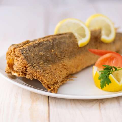 Frissen sült hekk fűszeres bundában